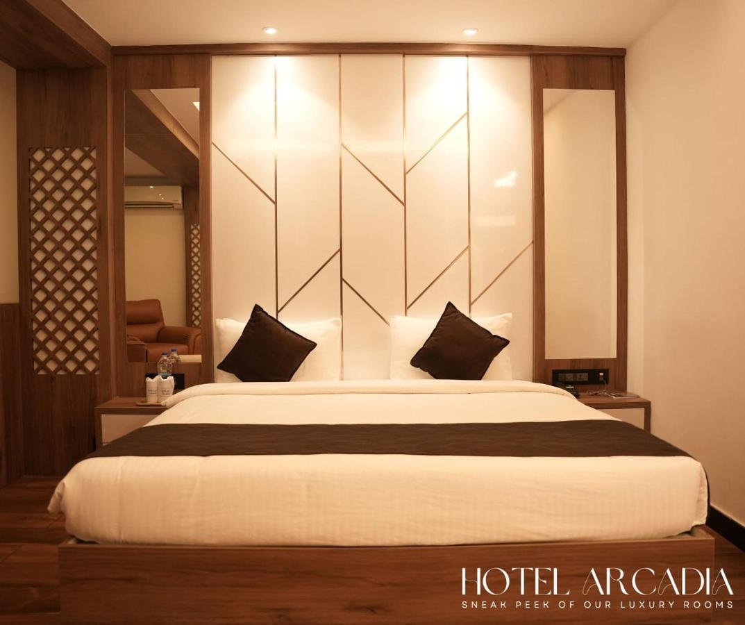 Hotel Arcadia Kottayam Ngoại thất bức ảnh